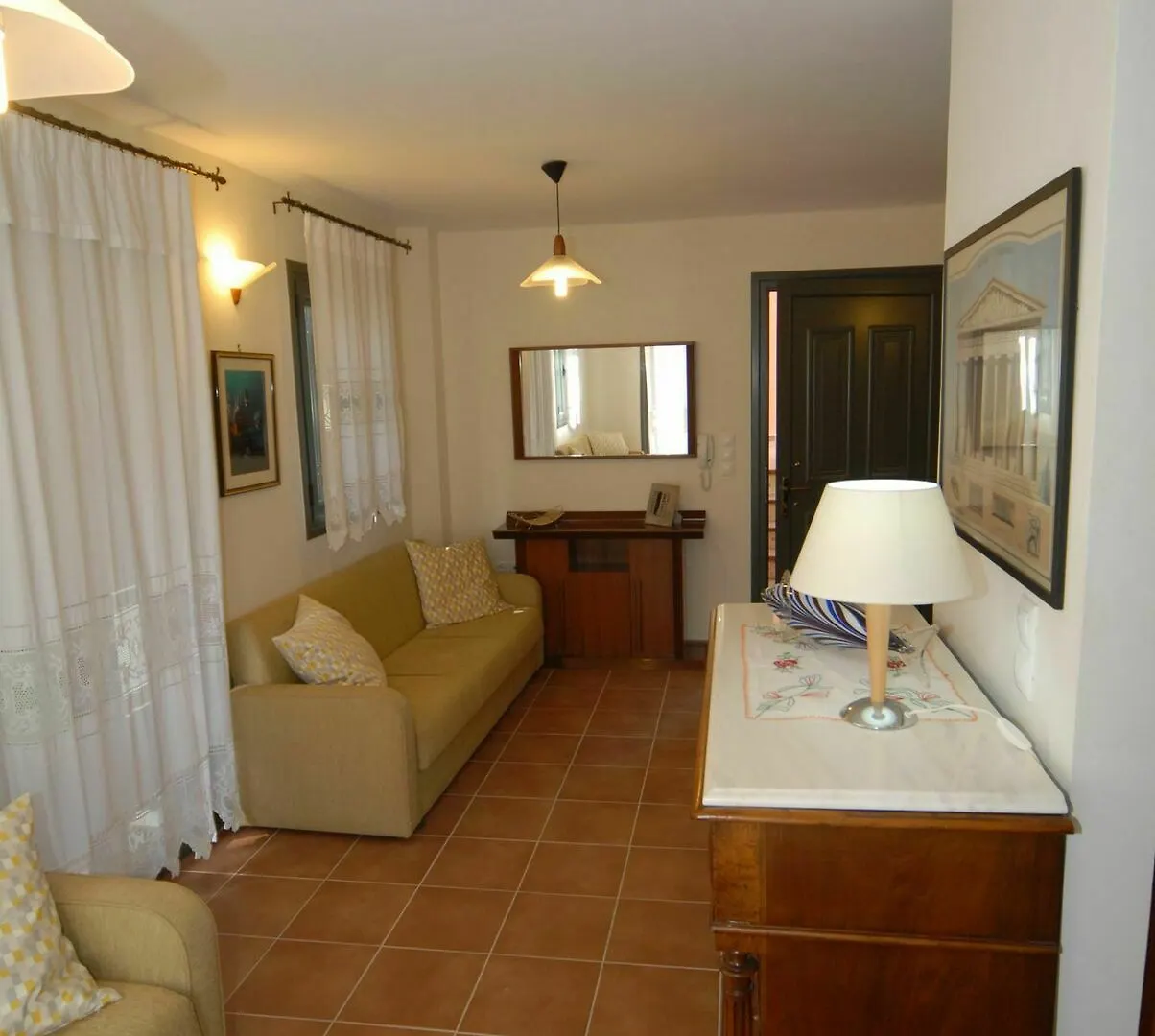 Alekos Beach Houses-Veronica Villa Lixouri
