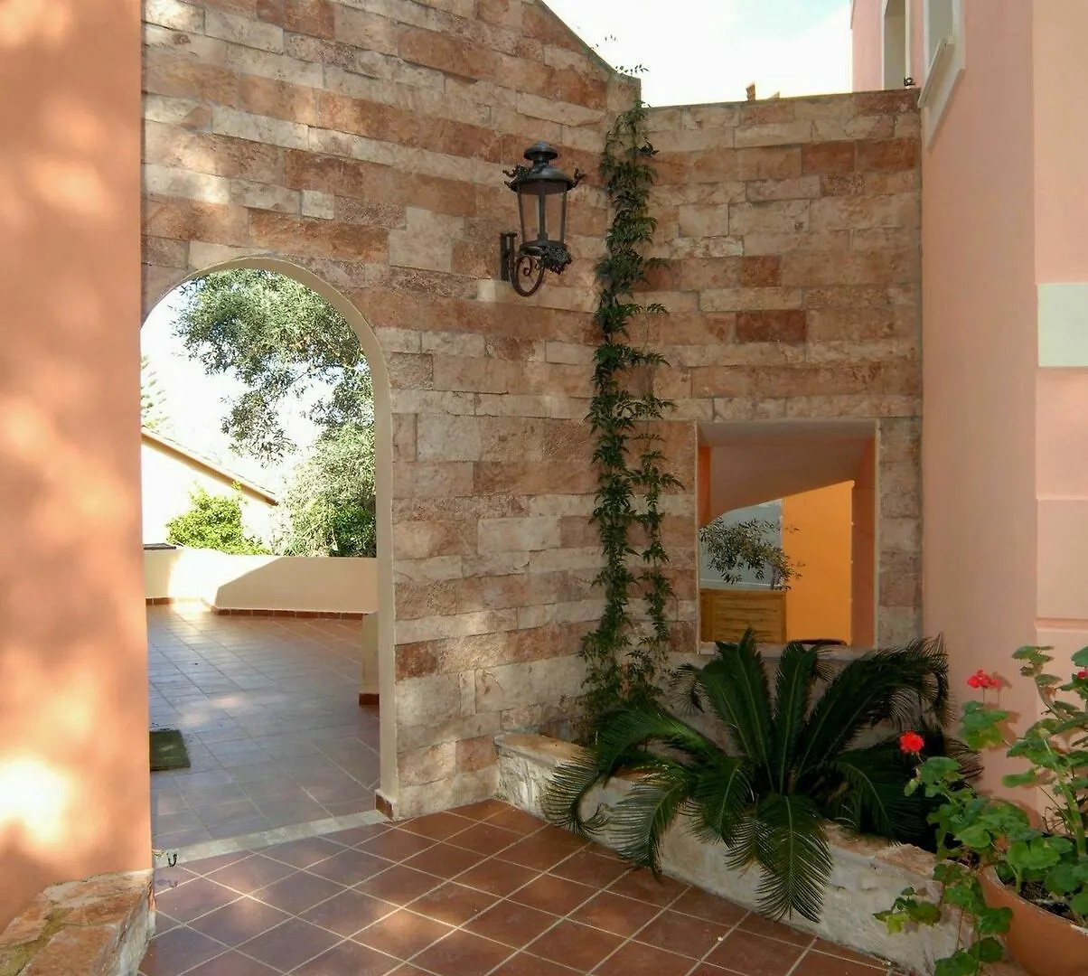 Alekos Beach Houses-Veronica Villa ليكسوري